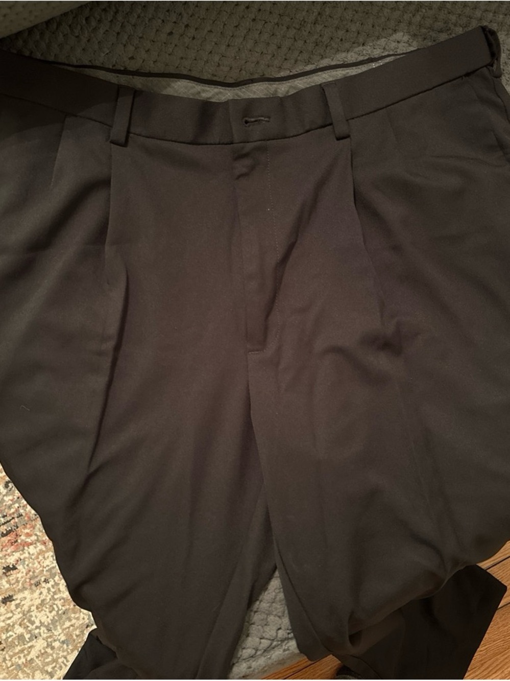 Haggar Men's Black Flat-Front Dress Shorts